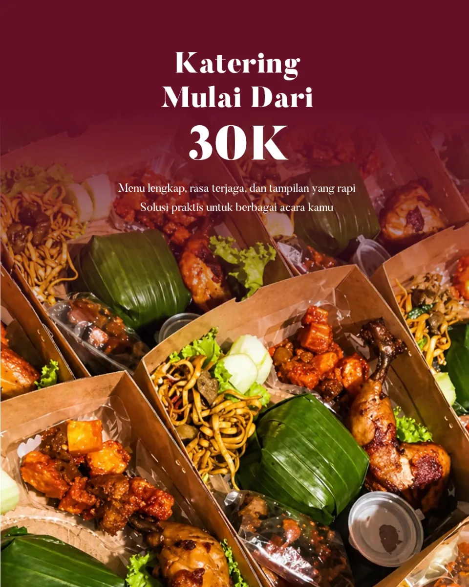 Postingan katering yang menampilkan nasi kotak khas Indonesia berbungkus daun pisang